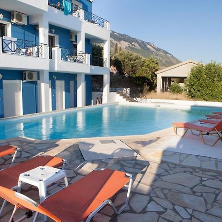 Casa De Blue Apartments Lourdata  Bagian luar foto
